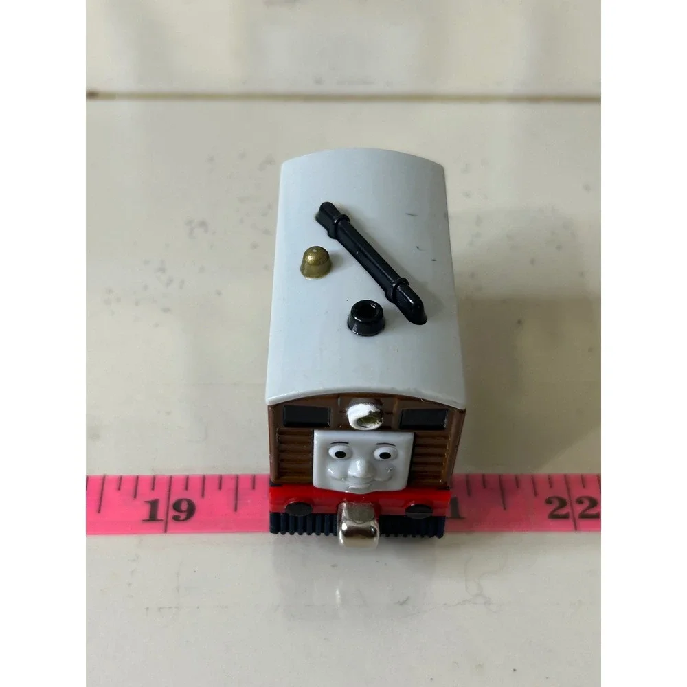 Thomas & Friends Take-n-Play Toby the Tram Engine Die-Cast Metal Train No 7